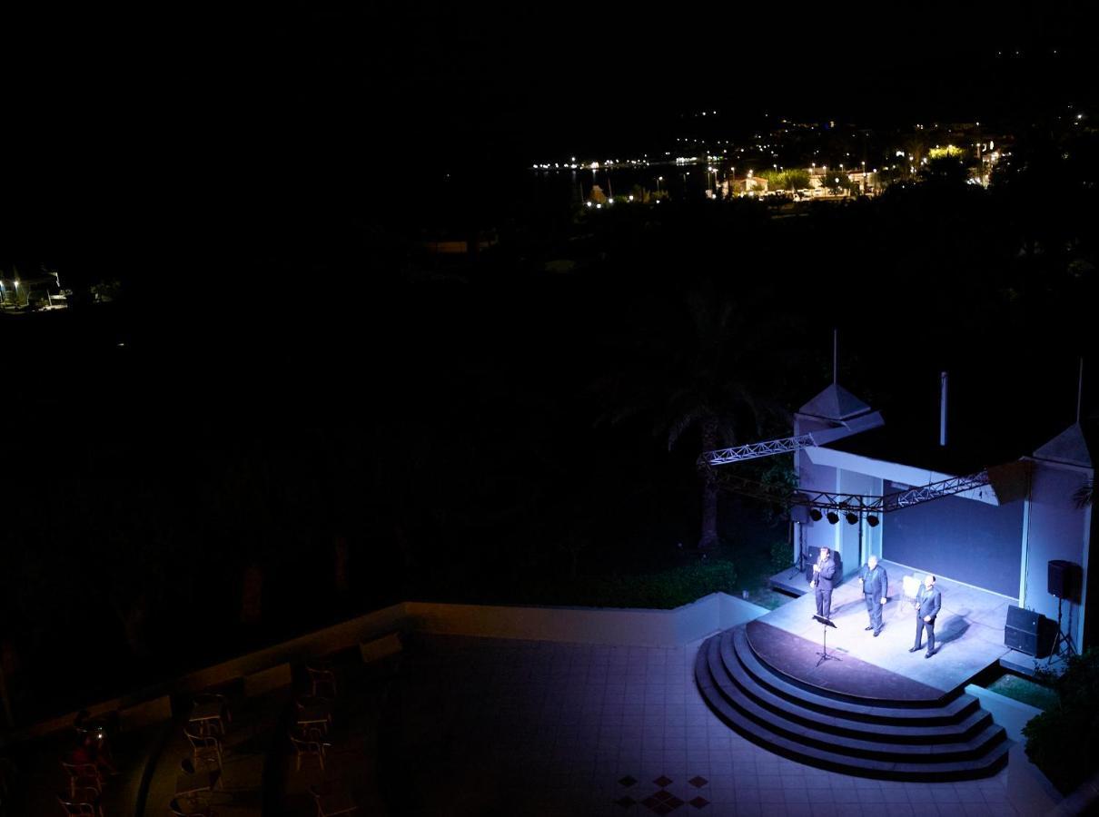 Apollo Beach Φαληράκι Εξωτερικό φωτογραφία
